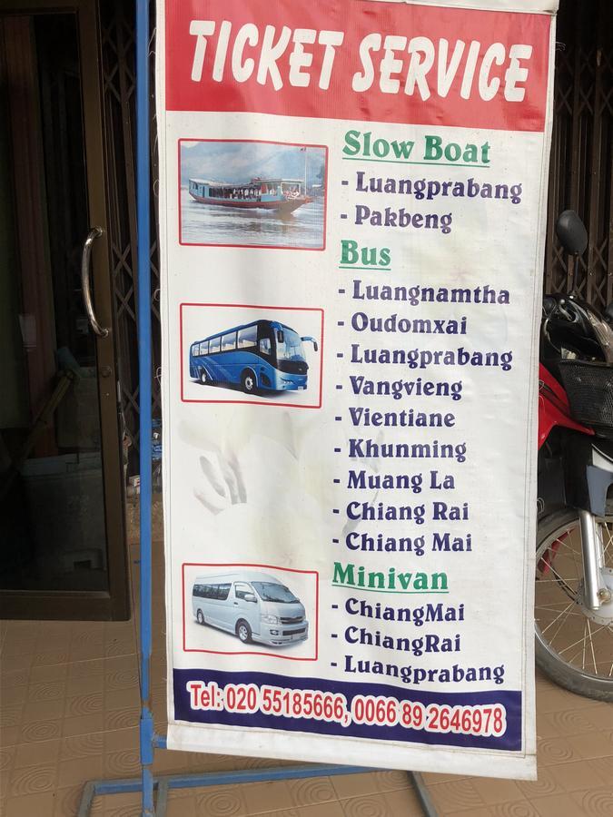 Thaveesinh Hotel Ban Houayxay Bagian luar foto