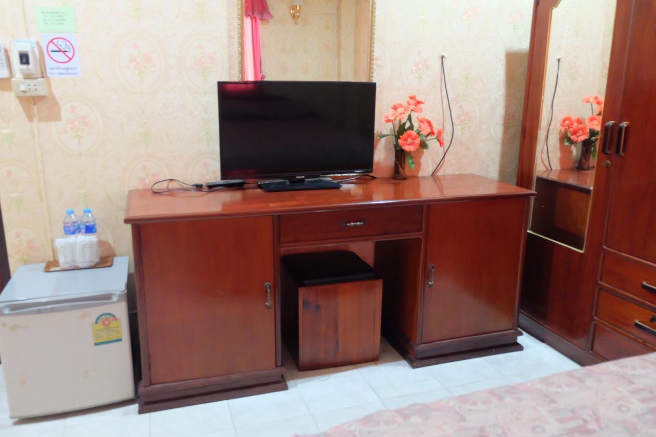 Thaveesinh Hotel Ban Houayxay Bagian luar foto